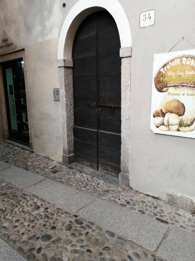 Il Sasso Appartamento Orta San Giulio Bagian luar foto