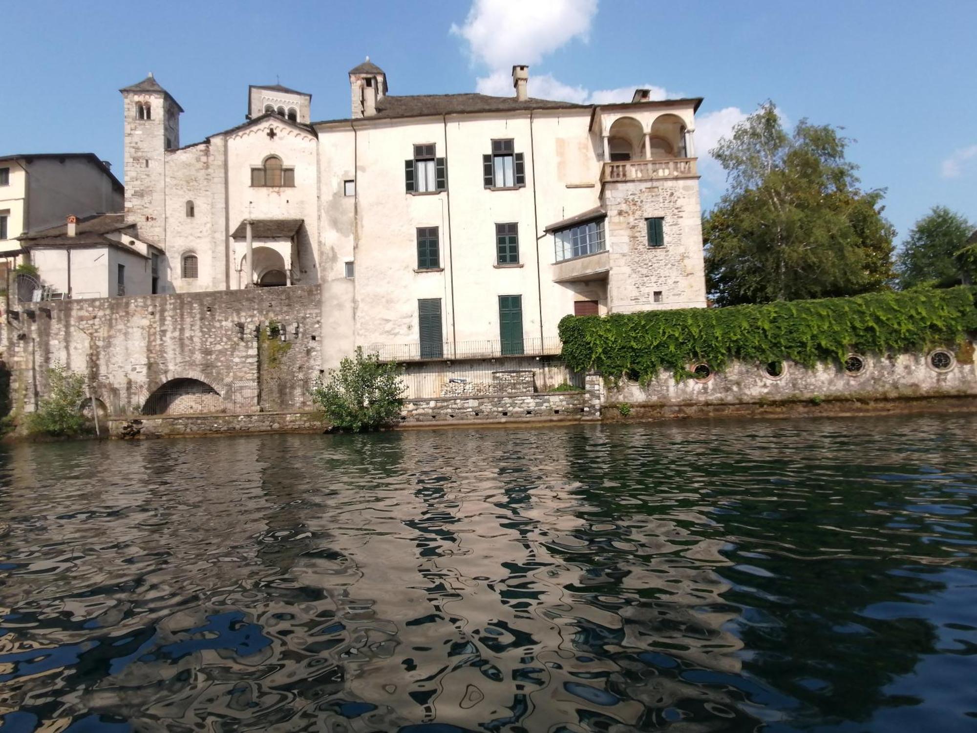 Il Sasso Appartamento Orta San Giulio Ruang foto
